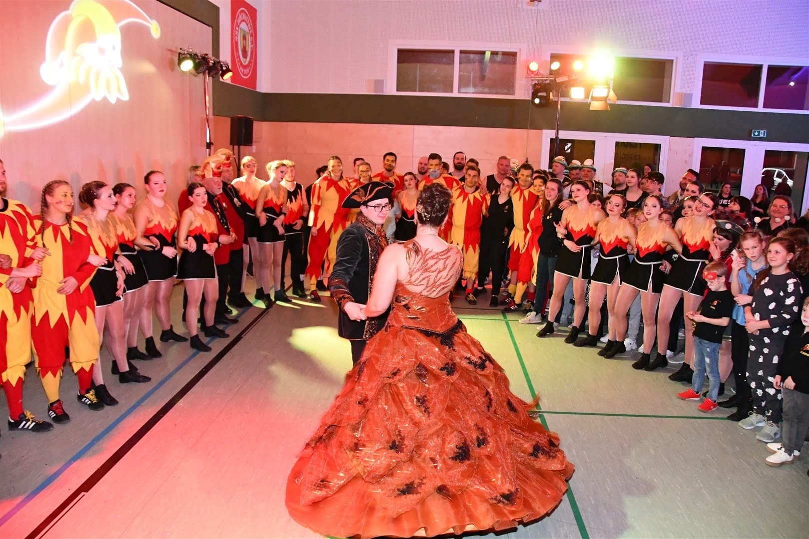 2025_leinwand_jubilaeumsball_294.jpg